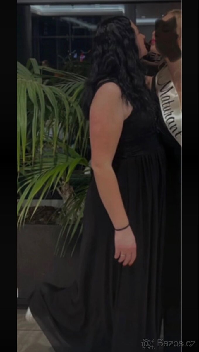 Dámské večerní šaty - 6