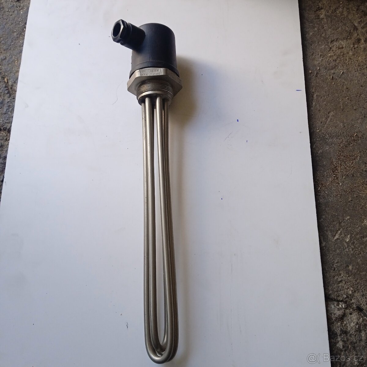 Prodám elektrické topné těleso na 400V,3kw - 6