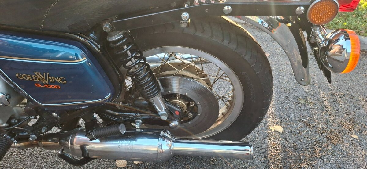 Honda Goldwing GL1000 - 6
