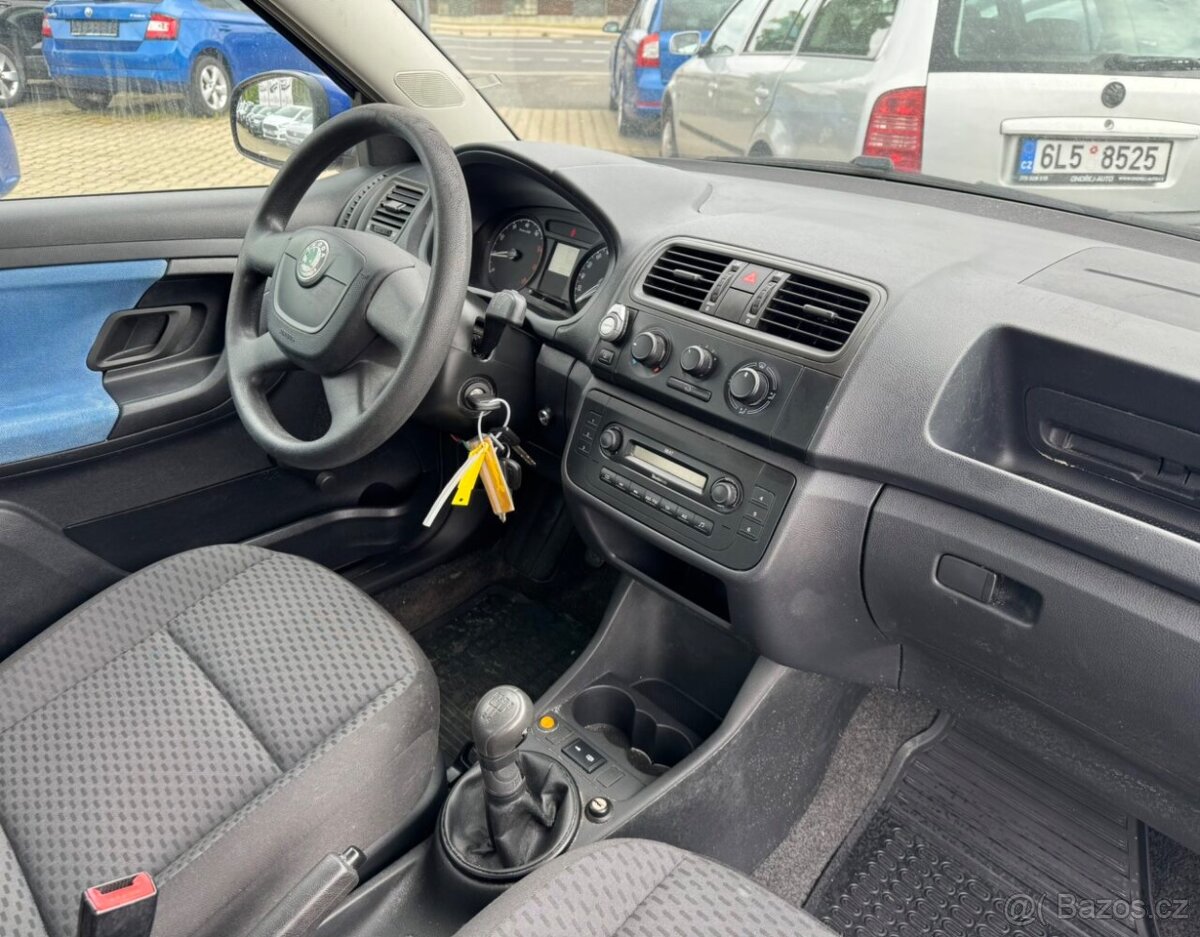 Škoda Fabia II 1.2HTP 88000km - 6