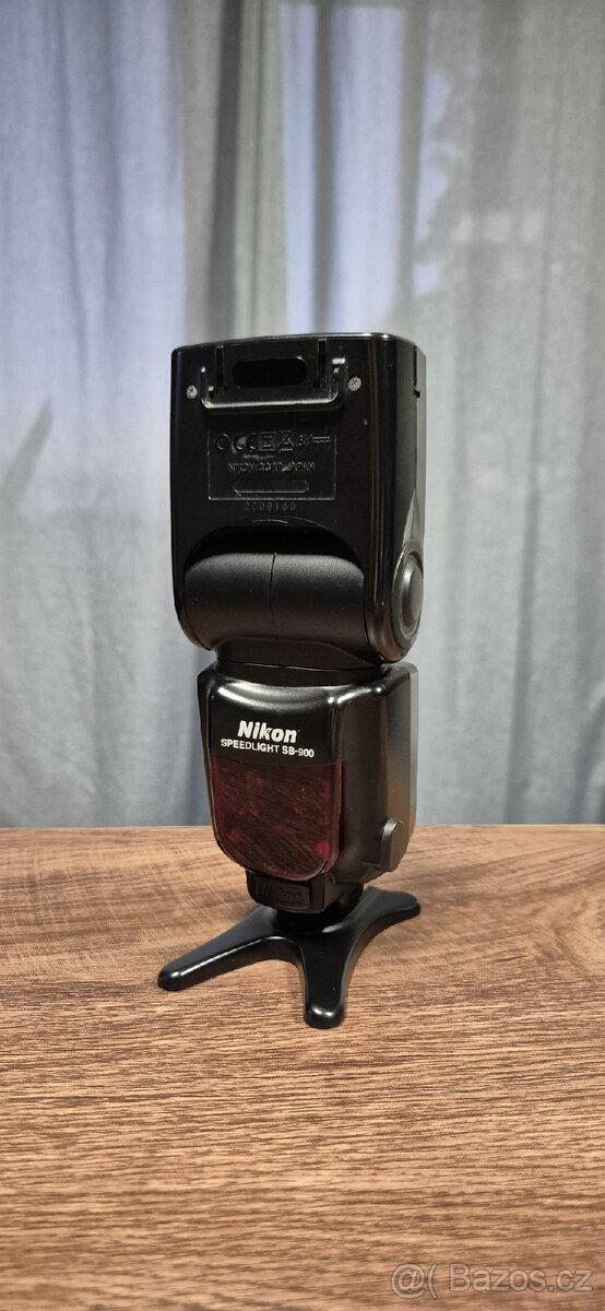 Blesk Nikon SB-900 - 6