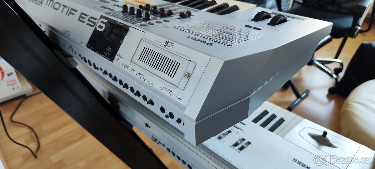 Yamaha Motif ES 6 - 6