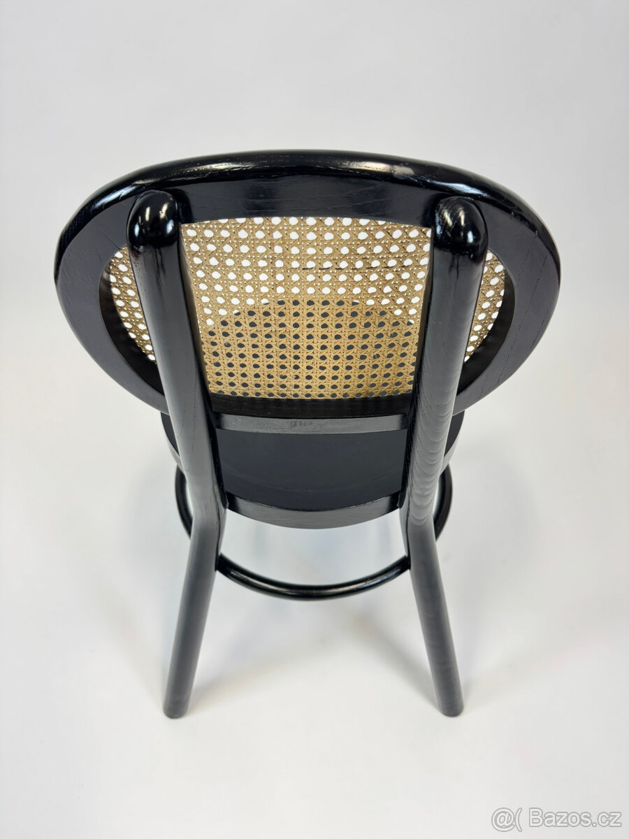 21 kusů zánovních židlí s ratanovým opěradlem -masivní dřevo - 6