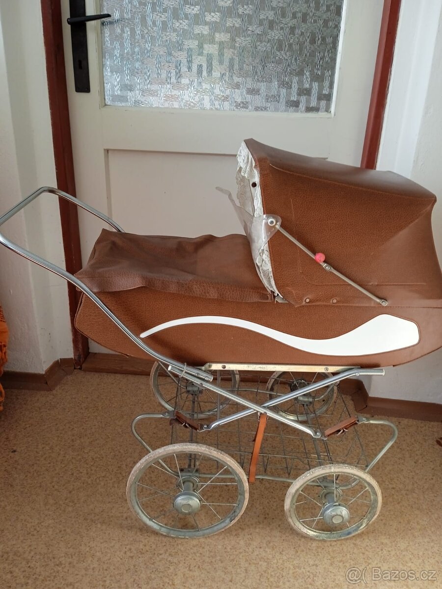 Dětský retro kočárek - 6