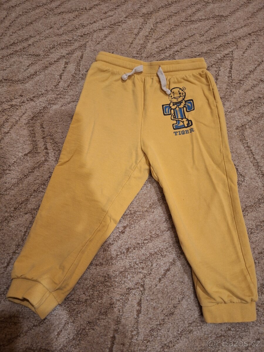 Balík oblečení vel.92 - 6