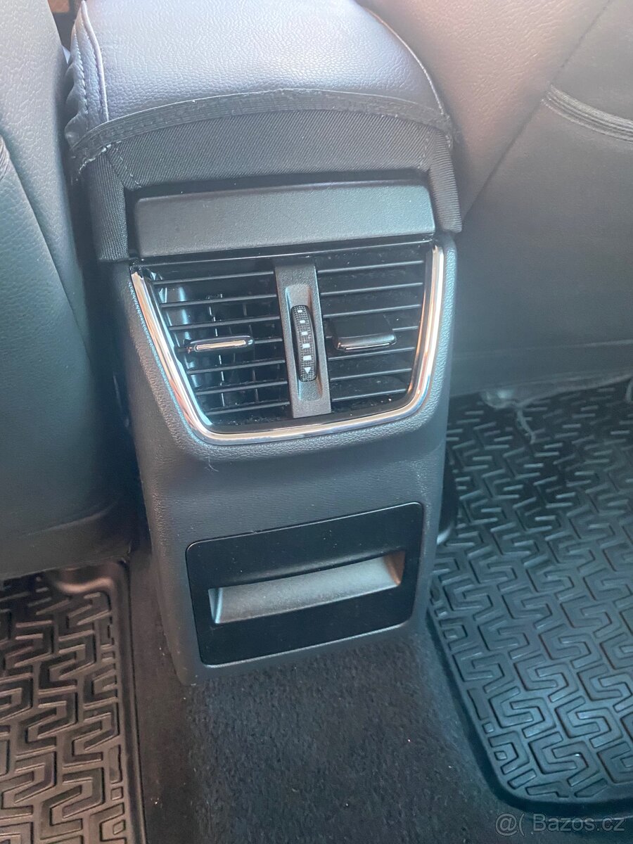 Škoda Octavia 2.0tdi 110kv - 6