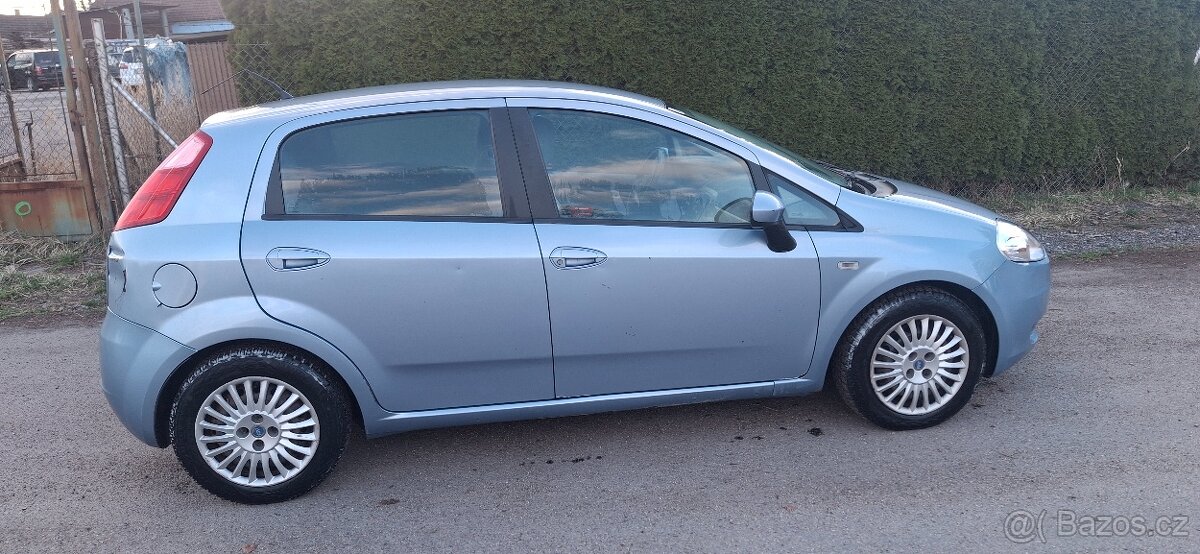 Grande punto 1.3jtd - 6