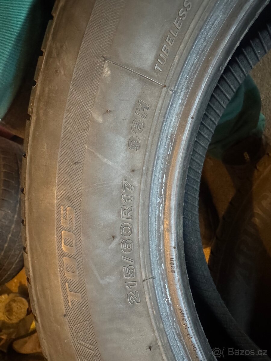 215/60R17 - 6