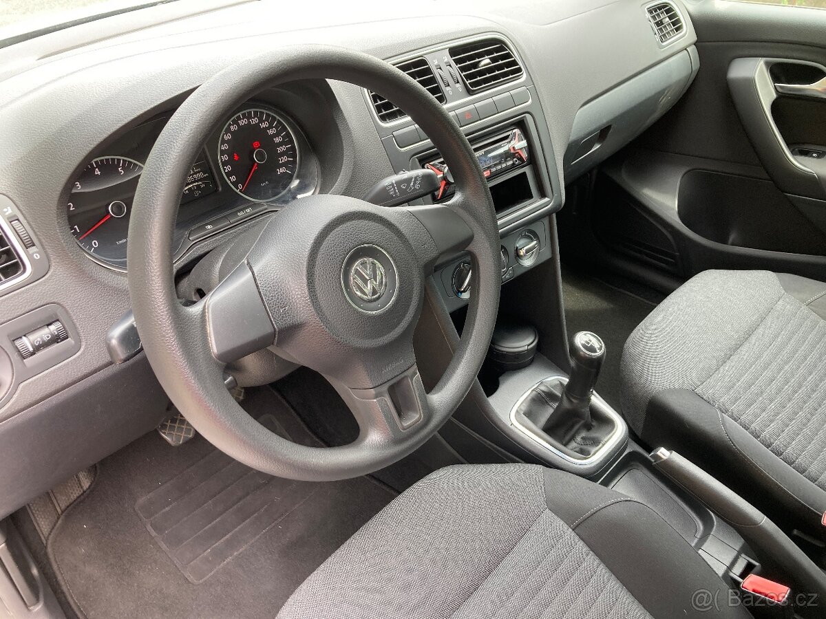 POLO,1.2TSI,m2012,77KW,5-DVEŘÍ,6-RYCHLOSTÍ,KLIMA,PLNÝ SERVIS - 6