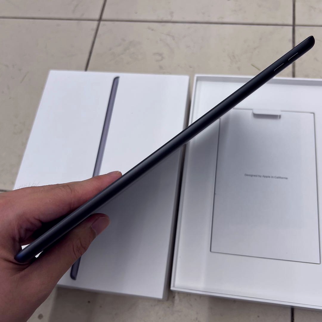 iPad 10.2 SIM LTE: SKVĚLÝ STAV, CZ, Office, ZÁRUKA 12 měsíců - 6