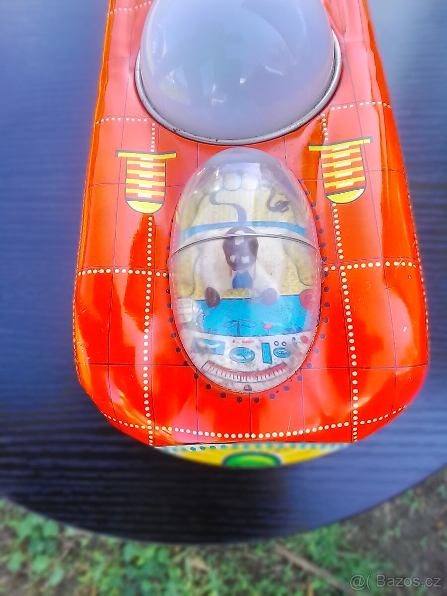 E film Lemez Stará kovová hračka - 6