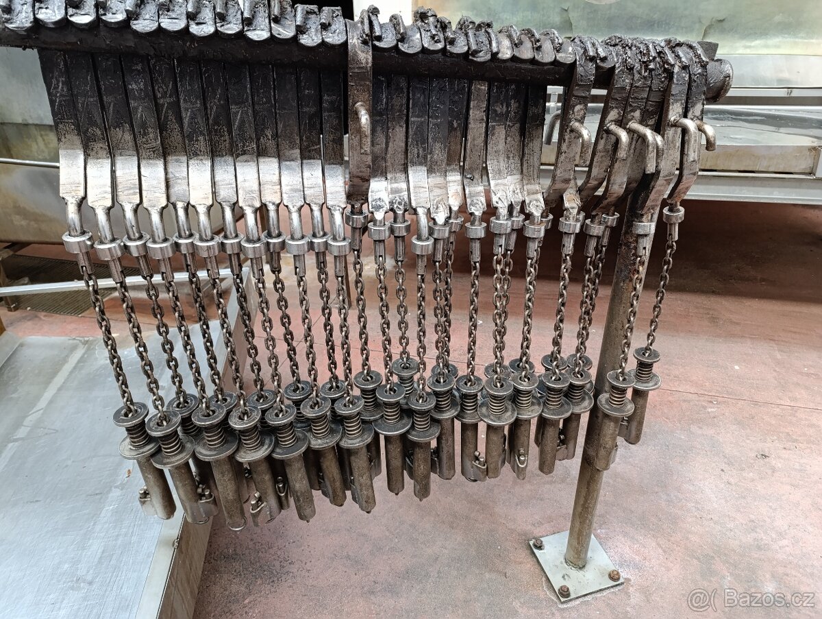 Nerezové stroje na zpracování masa - masovýroba - 6