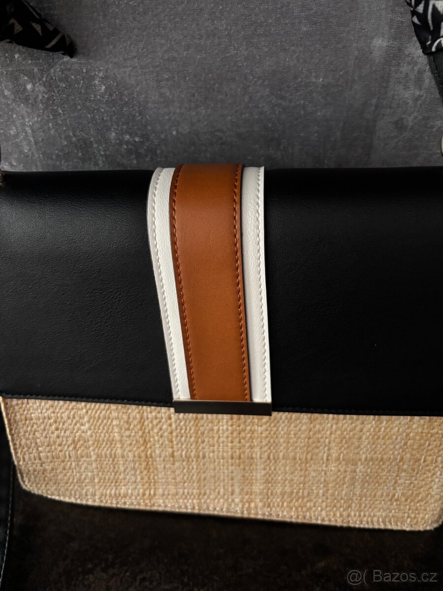 nová kabelka s šátečkem - 6