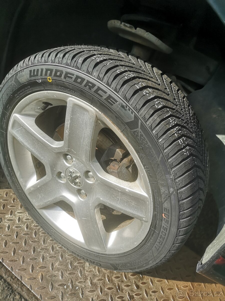 Peugeot 308 1.4i 100tkm Kup CZ Serviska Klima Nové pneu - 6