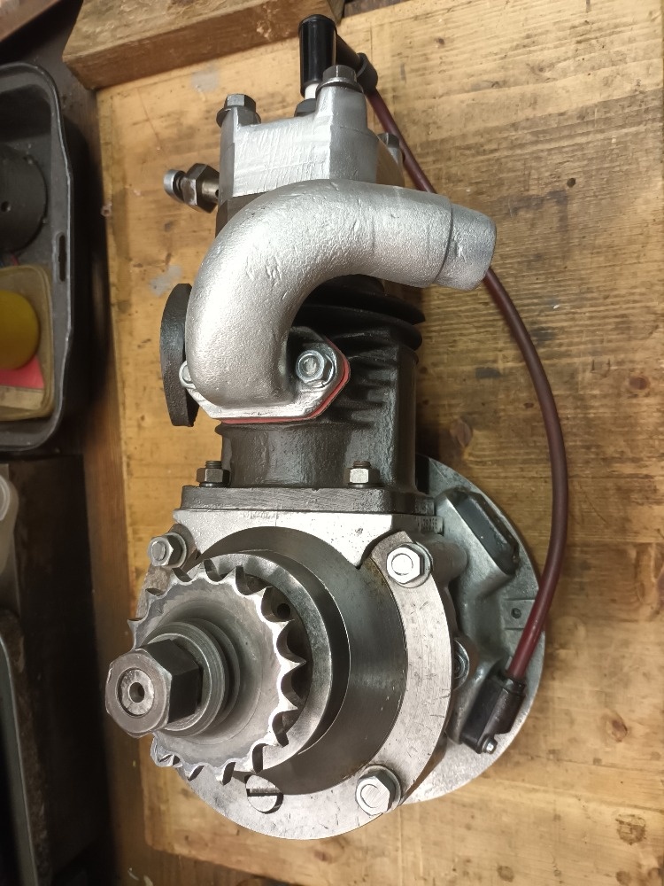 motor Jawa 175 Villiers - 6