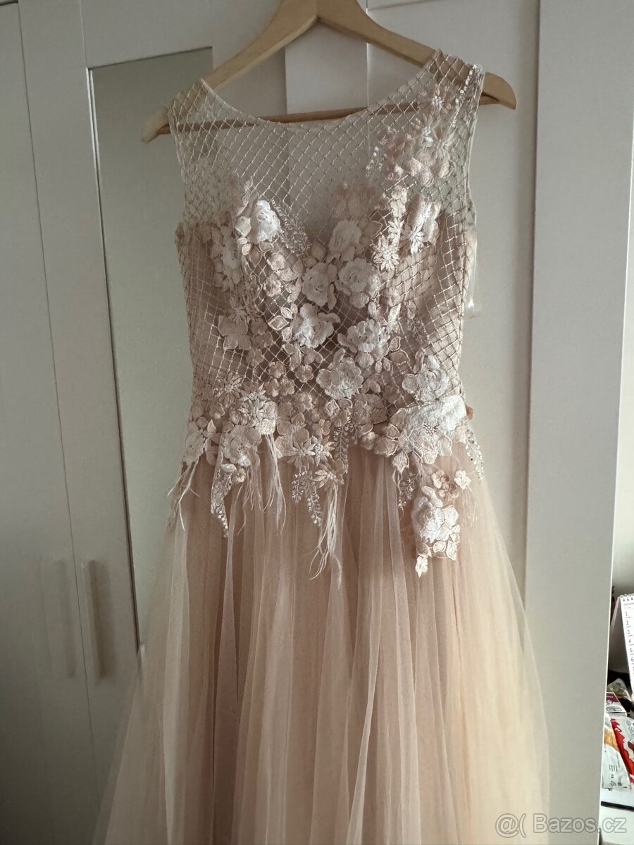 Půjčím plesové / svatební šaty - 6