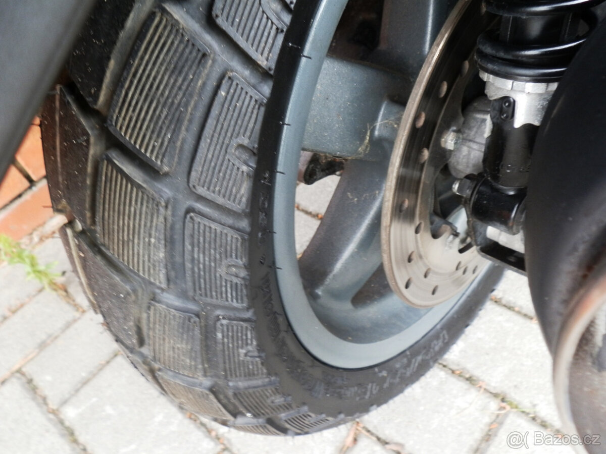 Piaggio X-Evo 125 - 6