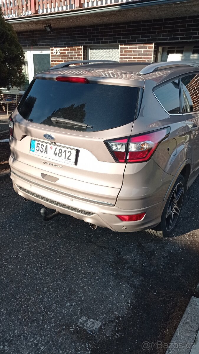Ford kuga 2.0 TDI Vignale - 6