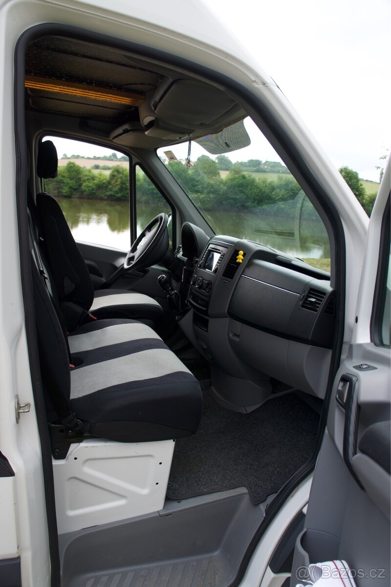 Obytná dodávka - 6