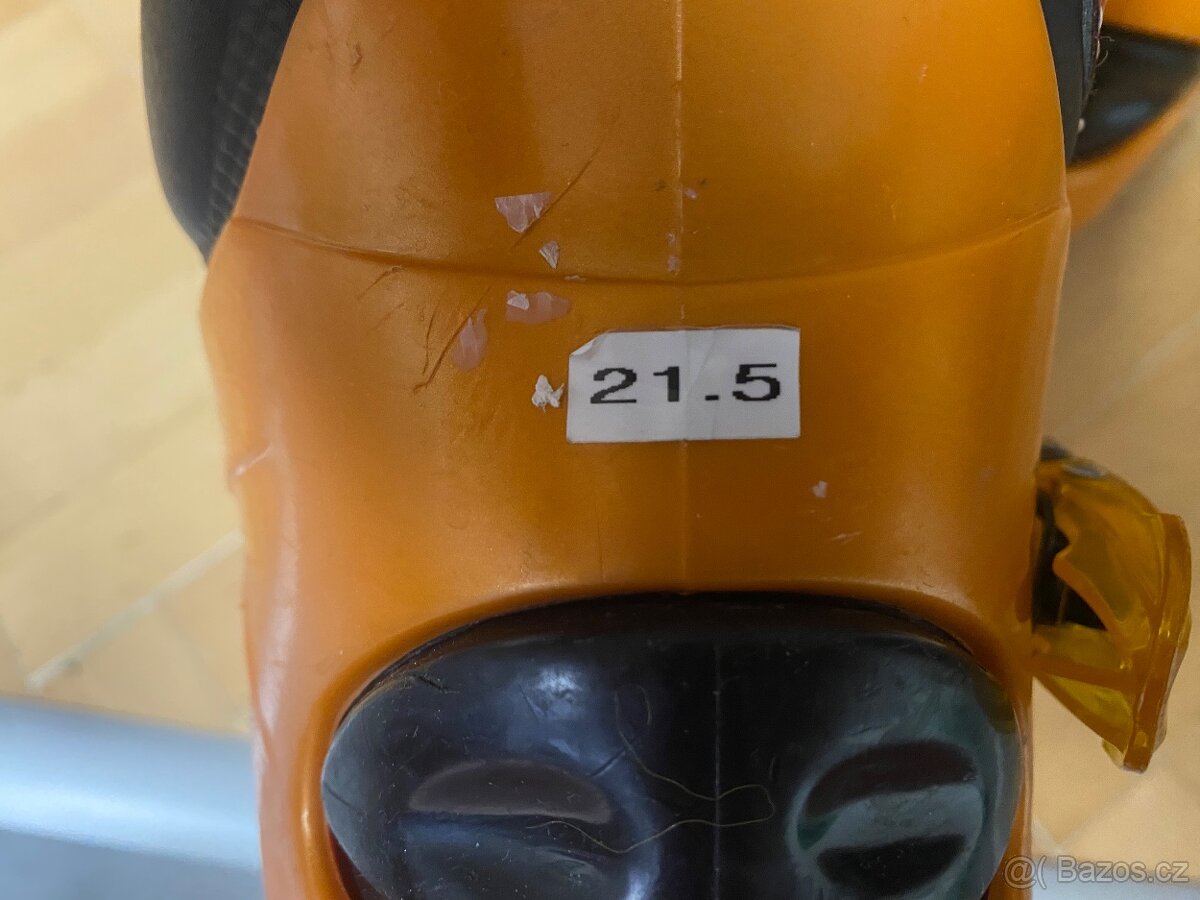 Přeskáče / Lyžařské boty 215mm - 6