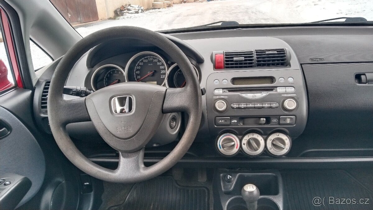honda jazz 1,2 - 6