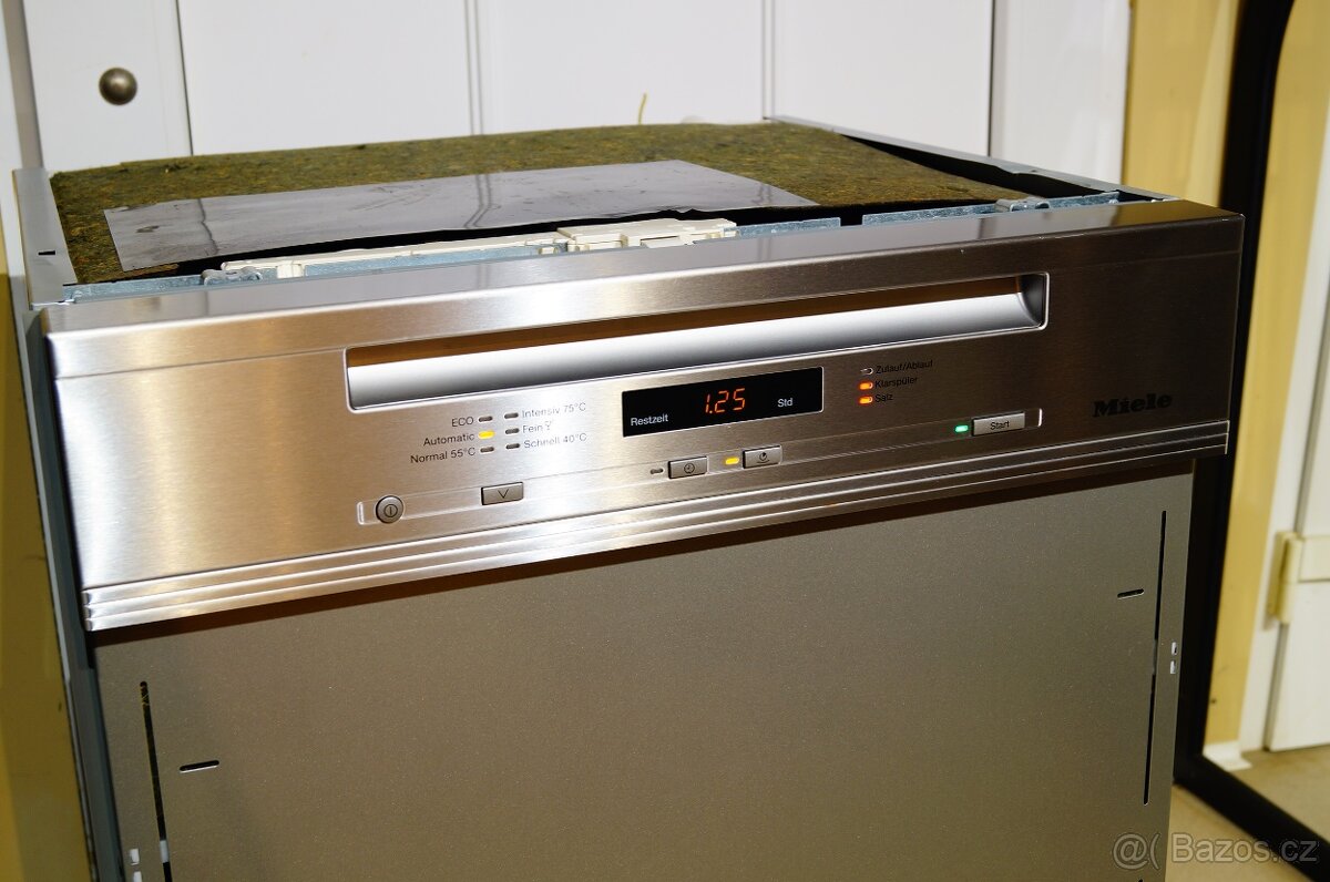 Myčka Miele nerezová vestavná G6200 SCi - 6