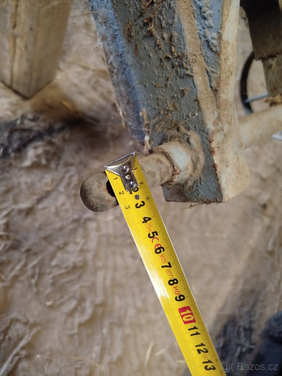 Proorávač brambor tří řádkový - 6