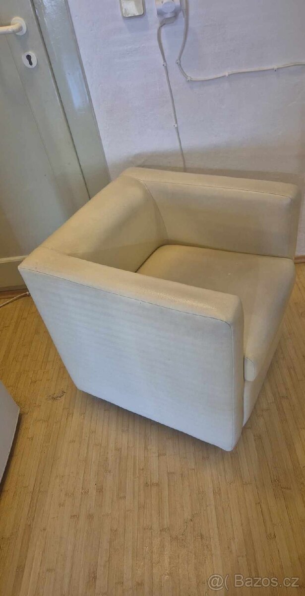 Kadeřnické vybavení - 6