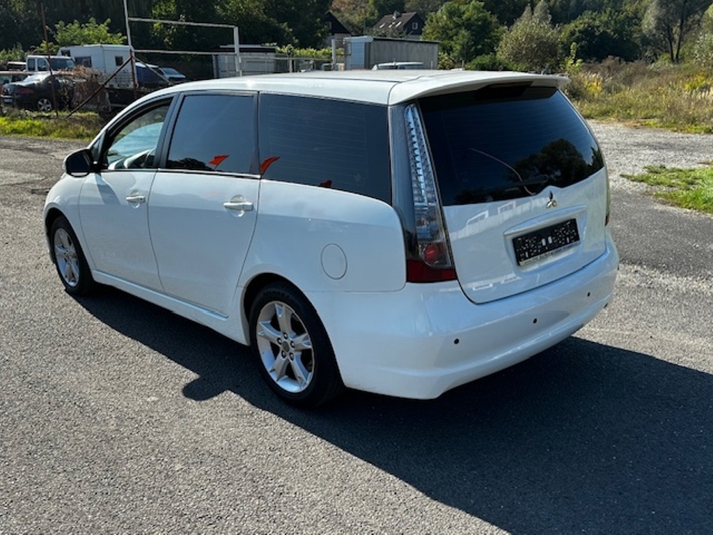 Mitsubishi Grandis 2.0TDi 103kw, r.2010, 7mist - 6