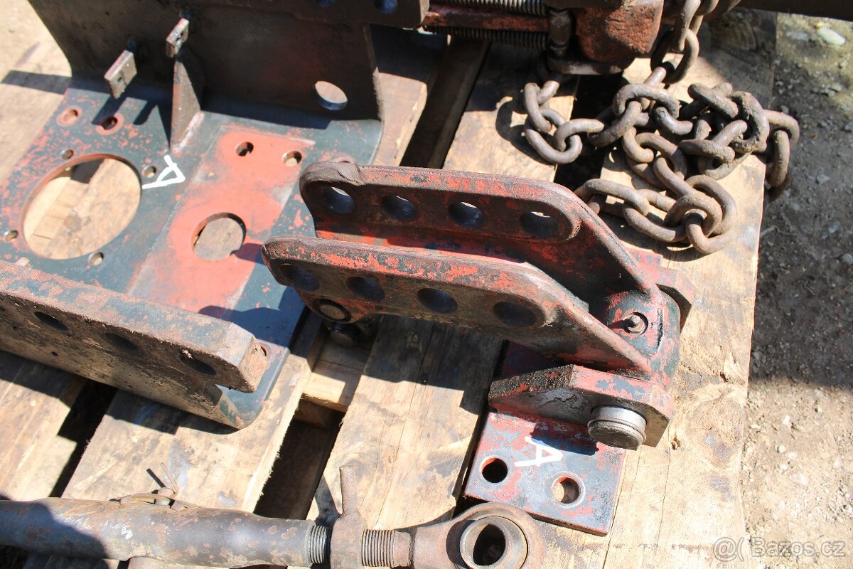 Zetor 7211 ramena konzole trn agrohák držák 3. bod - 6