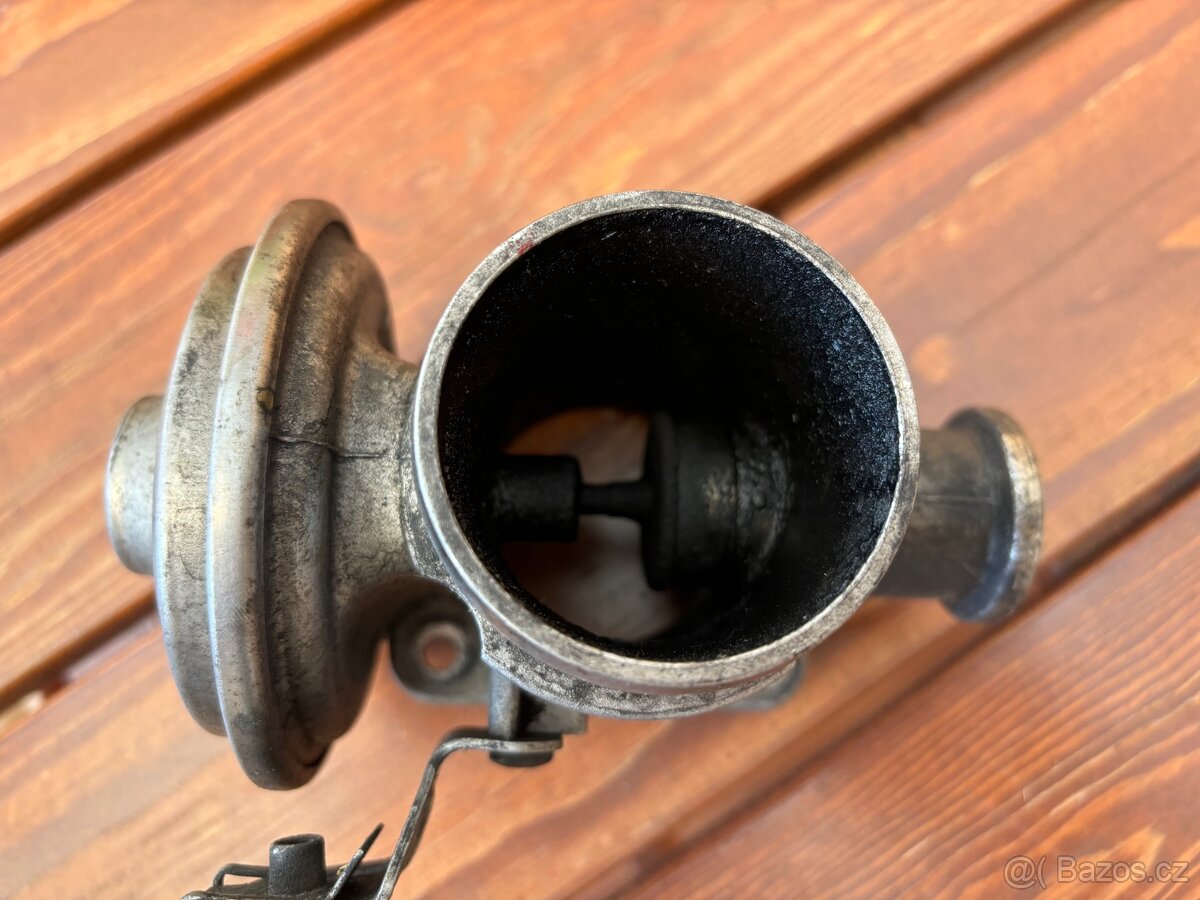 Komplet sání s výřivými klapkami - BMW E91 motor M47 - 6