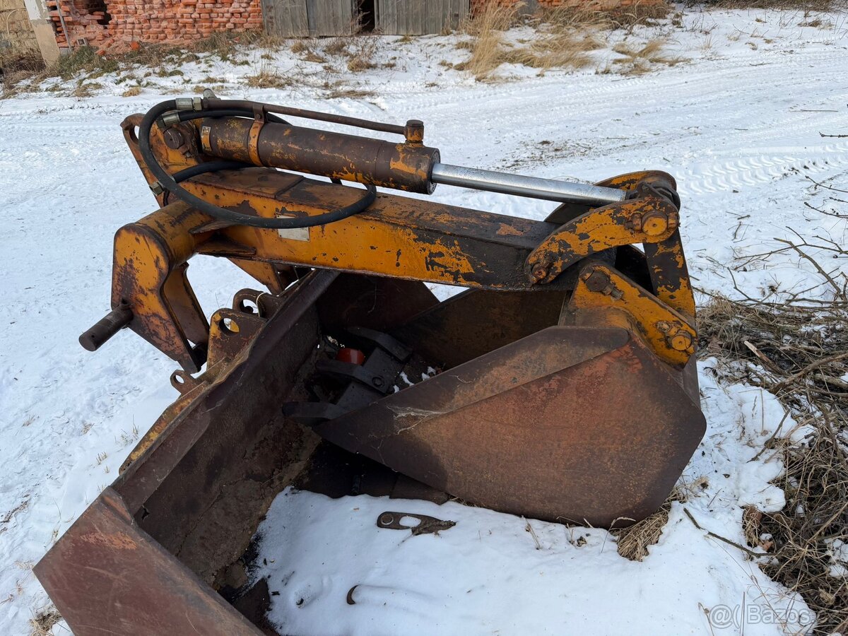 Un 053 nakladač + podkop - 6