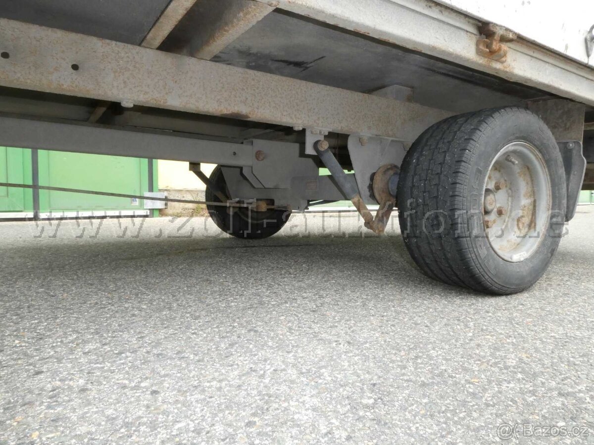 Bržděný přívěs 1300 kg - 6