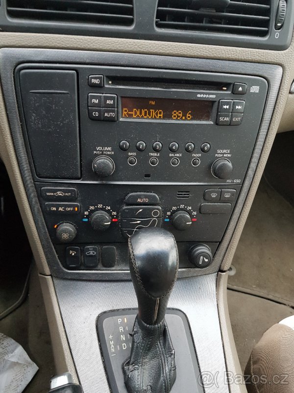 Volvo V70 2.4D5 - AUTOMAT - díly z vozu - 6