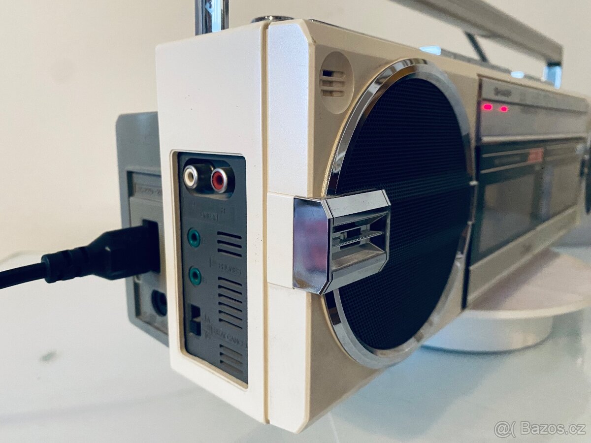 Radiomagnetofon Sharp QT 77 HW, rok 1984 - 6