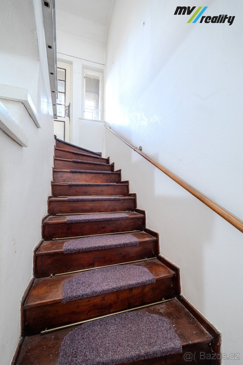 Lysá nad Labem, prodej rodinného domu na pozemku 632 m2, okr - 6