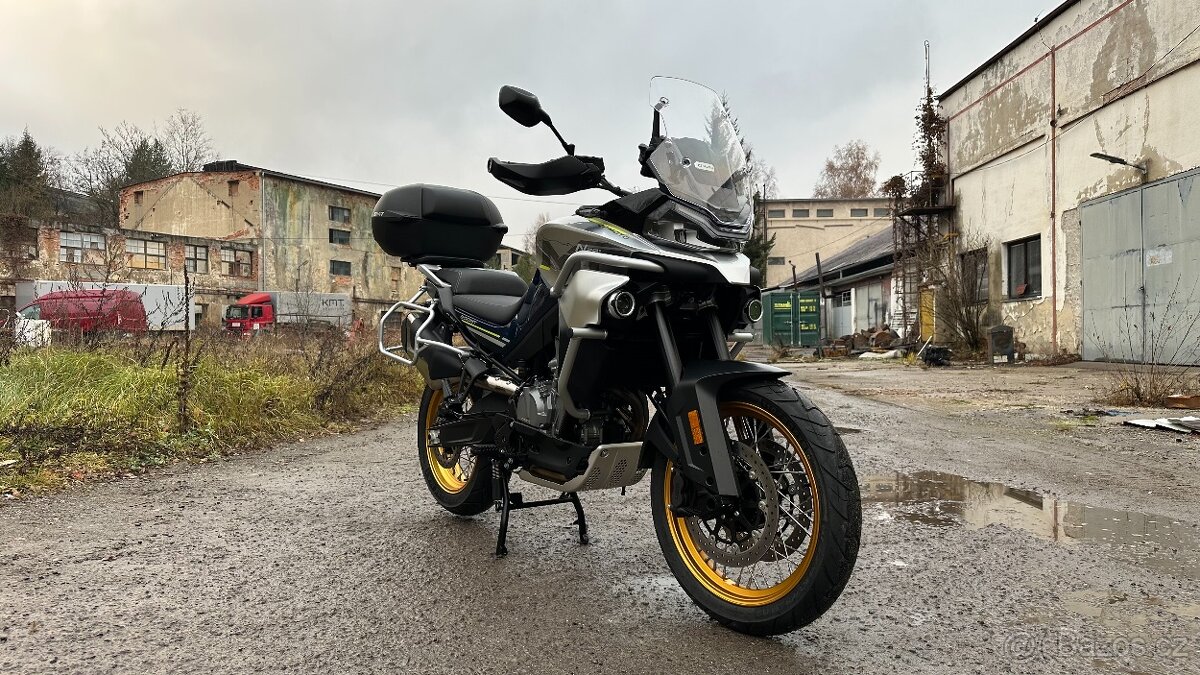 Moto 800MT Touring r.v. 2023 - 6