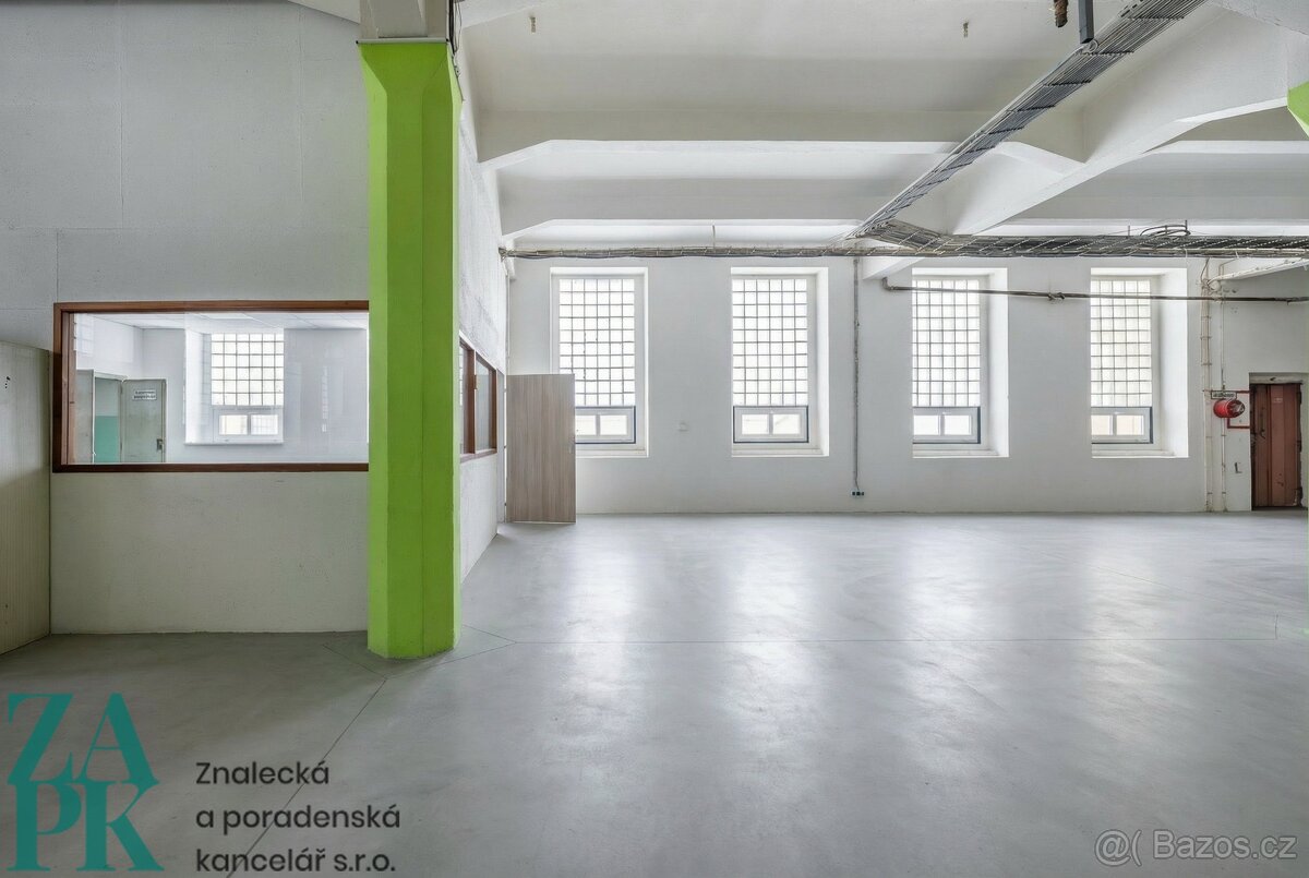 Pronájem skladu, 2 069 m2, Cheb, ev.č. 01172 - 6