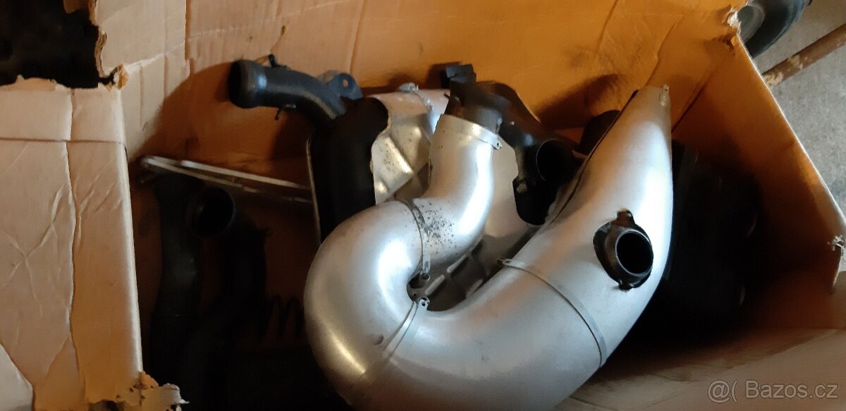 Predám Snow Hawk - 6