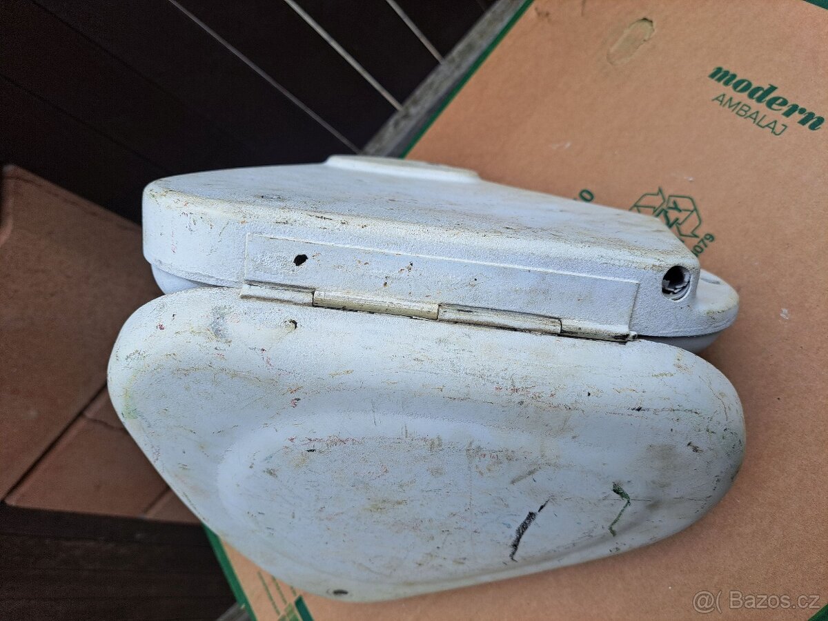 Jawa 250 350 Pérák Janeček - kastlík schánka nářadí - 6