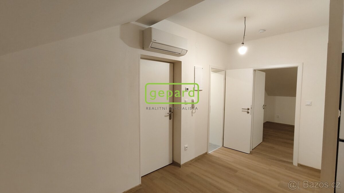 Pronájem podkrovního bytu 2+kk Brno, ulice Nopova - 6