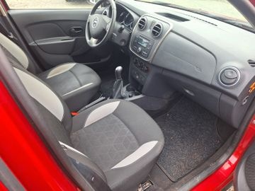 Sandero Stepway 0,9 /66 kW benzín - 6