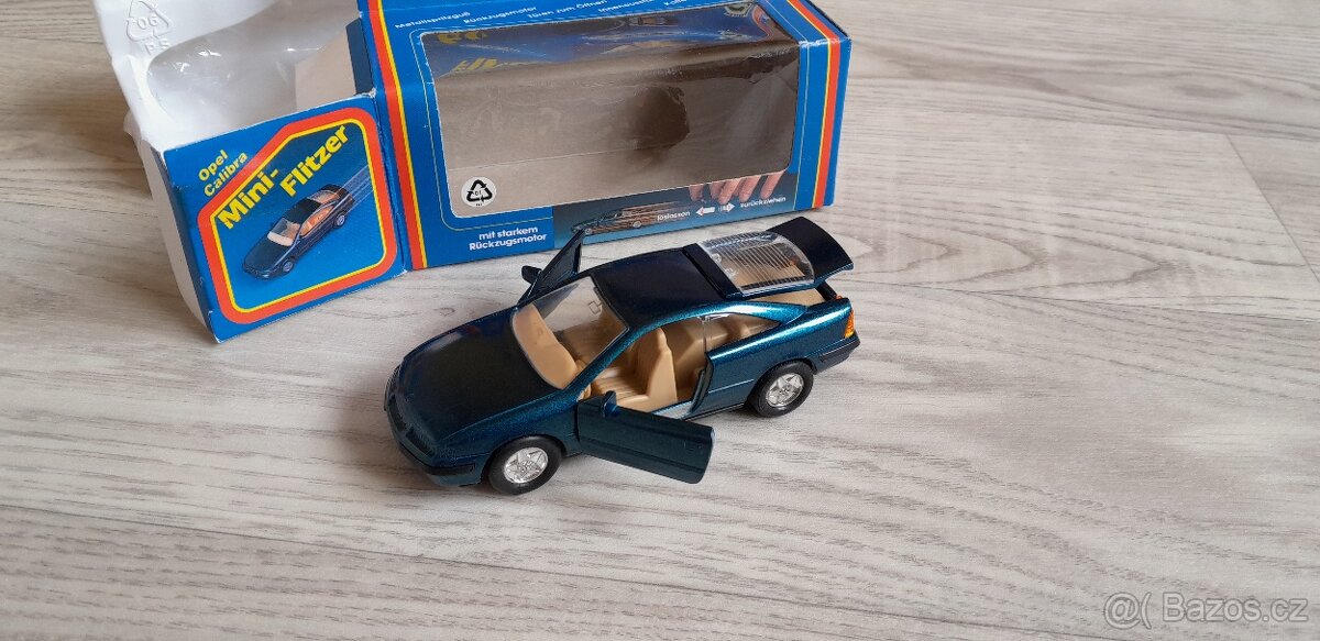 staré modely Welly 1/36 - 6