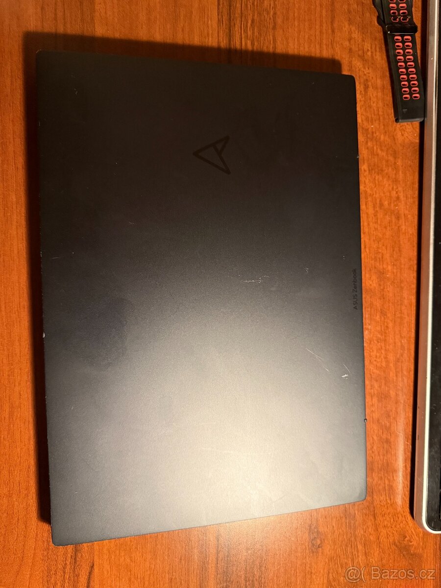 Asus Zenbook 14" OLED - 6