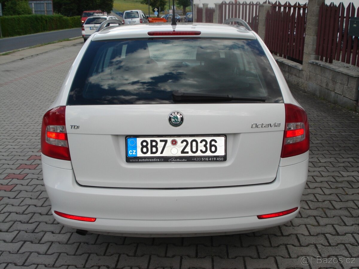 Škoda Octavia Kombi 1.6 TDI,SERVISKA - 6