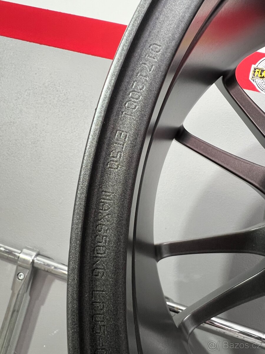 Oz racing ultraleggera r18 TOP - 6