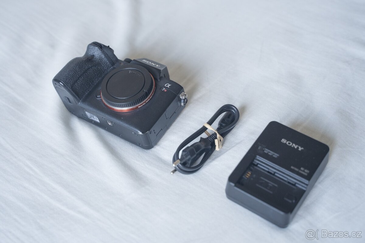SONY ALPHA A7RIV - 6