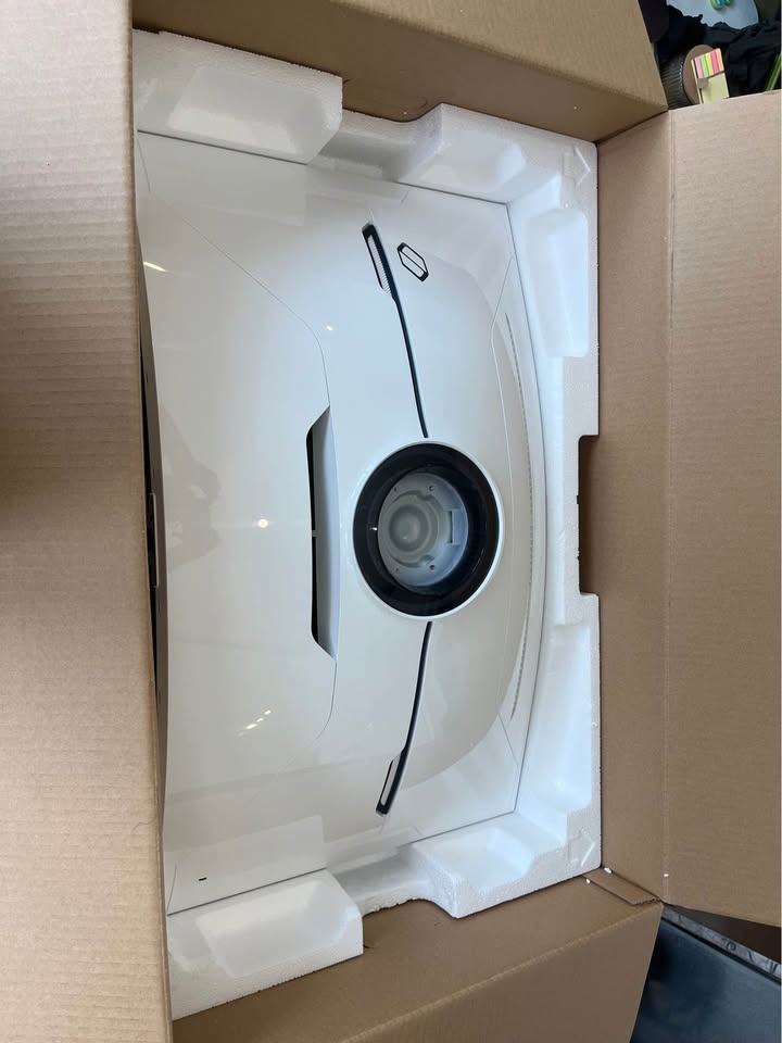 Luxusní 4K monitor 32´ Samsung G8 NEO 240hz - 6