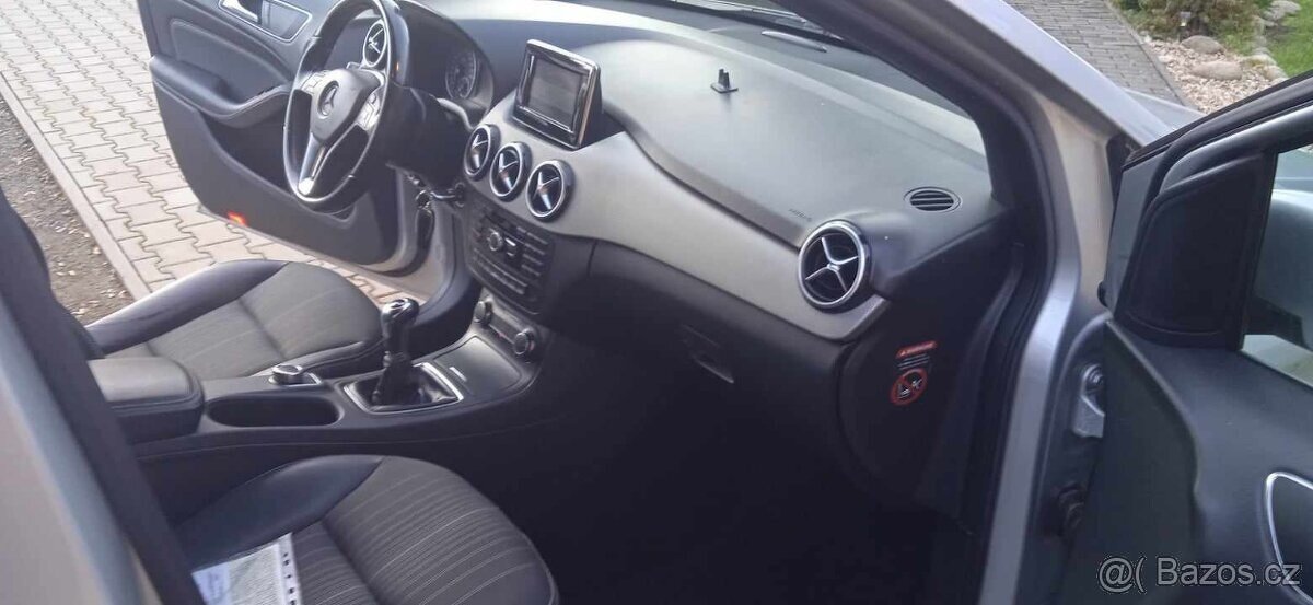 PRODÁM Mercedes-Benz B180Cdi kombi - 6