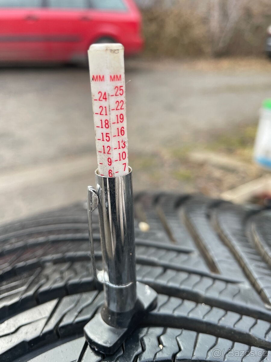 Prodám zimní pneu - 6